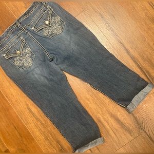 💎Nine West💎 bling pocket capris size 10/30.